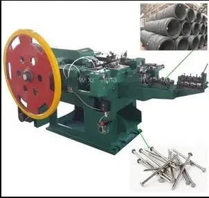 Machine de fabrication des vis, boulons et écrous.