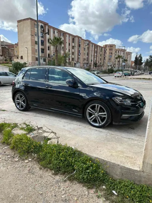 Volkswagen Golf 7 2018 Carat