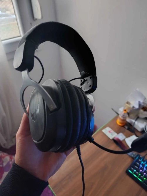 Asus TUF H3 7.1