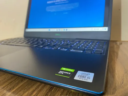 LAPTOP GAMER NEUF DELL G3 15 GTX 1650 i5 10ÈME SSD + 08 GO RAM LIVRAISON DISPONIBLE 