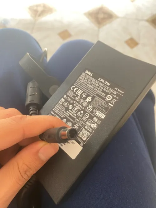 CHARGEUR DELL 130 WATT ORIGINAL AVEC CABLE TREFLE LIVRAISON DISPONIBLE 58 WILAYAS