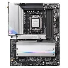 Gigabyte Aero B650