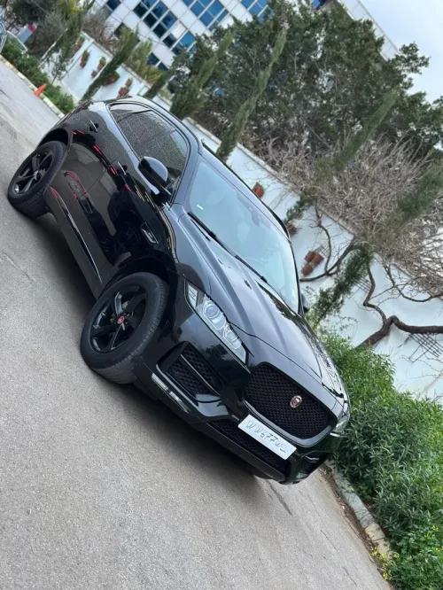 Jaguar F-pace 2018 