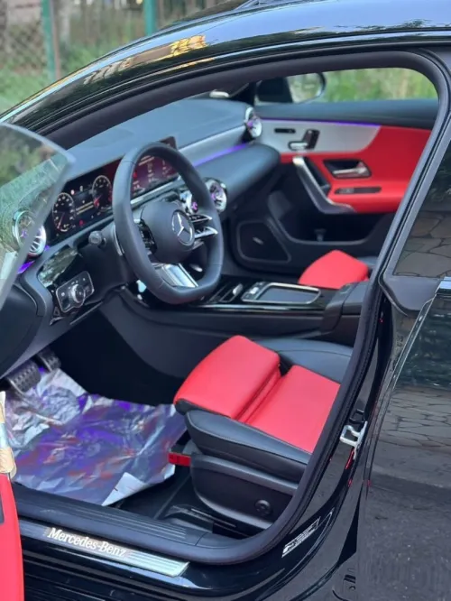 Mercedes CLA 200 2025 AMG