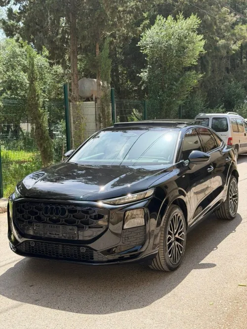 Audi Q3 2026 Sportback. S line