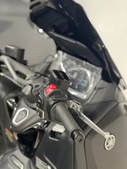 Yamaha Tmax Tech max Dark magma 2025