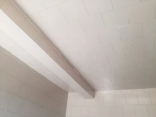 Revêtement pour piscine et sanitaires....