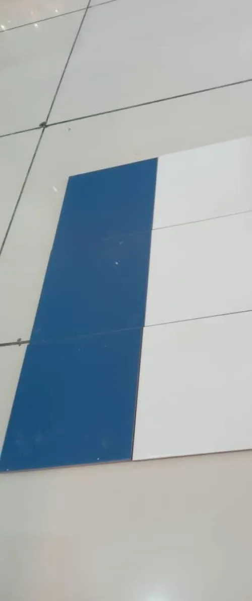 Revêtement pour piscine et sanitaires....