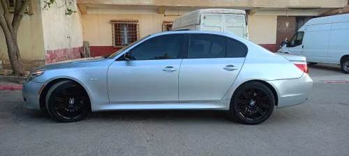 BMW Série 5 2009 Pack M