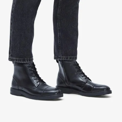 Aldwin Cap Black Leather