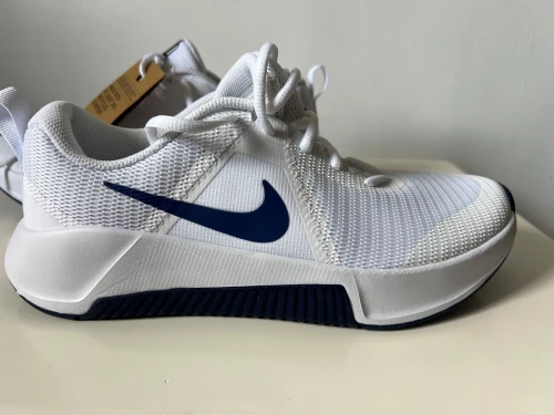 Nike MC3