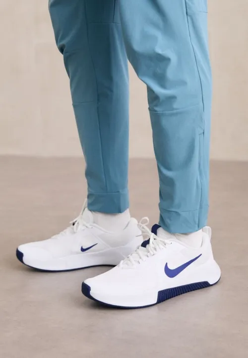 Nike MC3