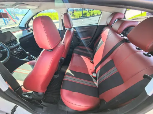 Peugeot 208 2015 208