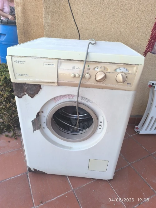 Machine à laver 