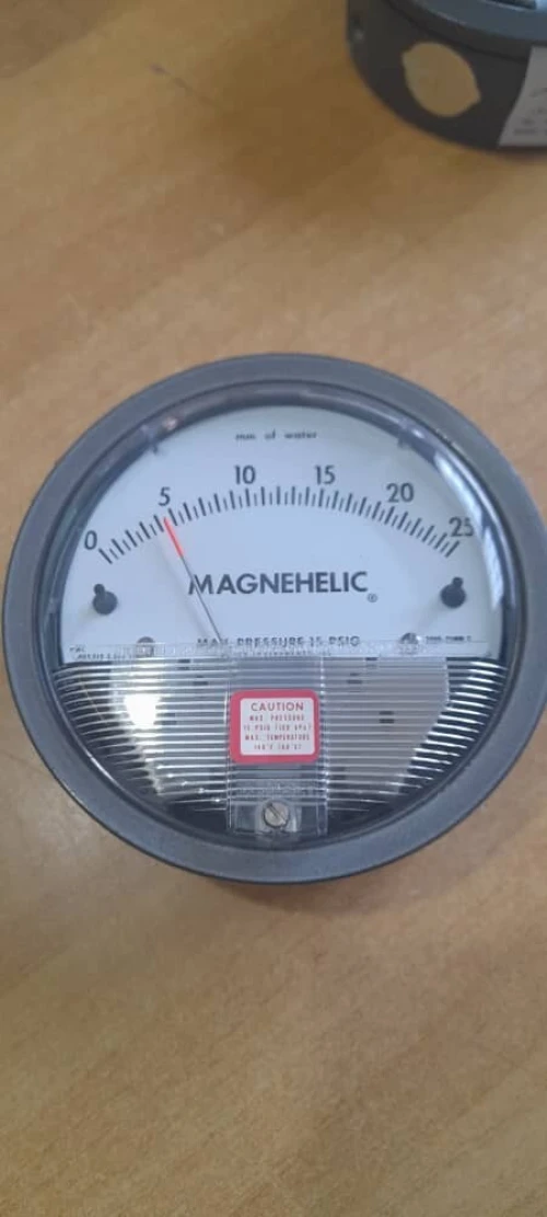Manomètre MAGNEHELIC