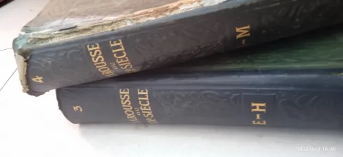 Larousse