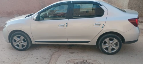 Renault Symbol 2016 Collection