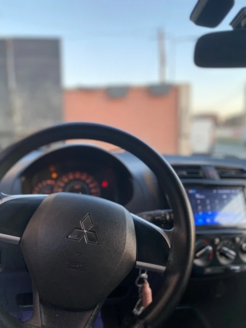 Mitsubishi Mirage 2022 Star