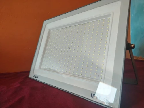 بروجيكتور 400w new. Leed
