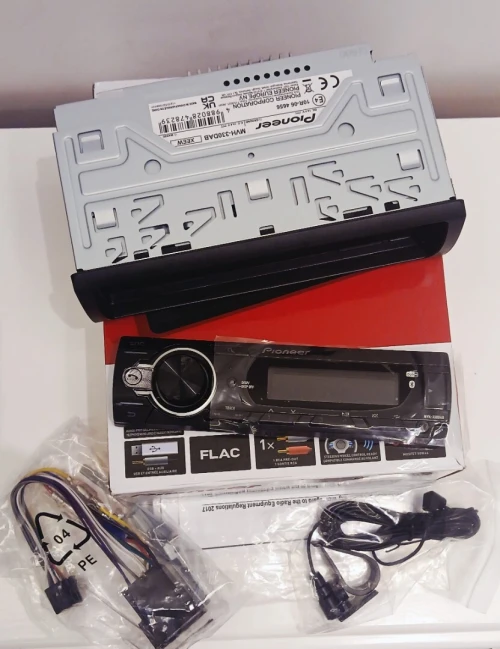 POSTE Autoradio Pioneer MVH-330DAB Original Europe
