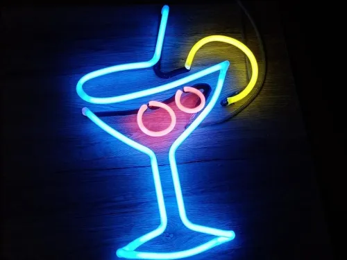 real neon glass  نيون حقيقي 