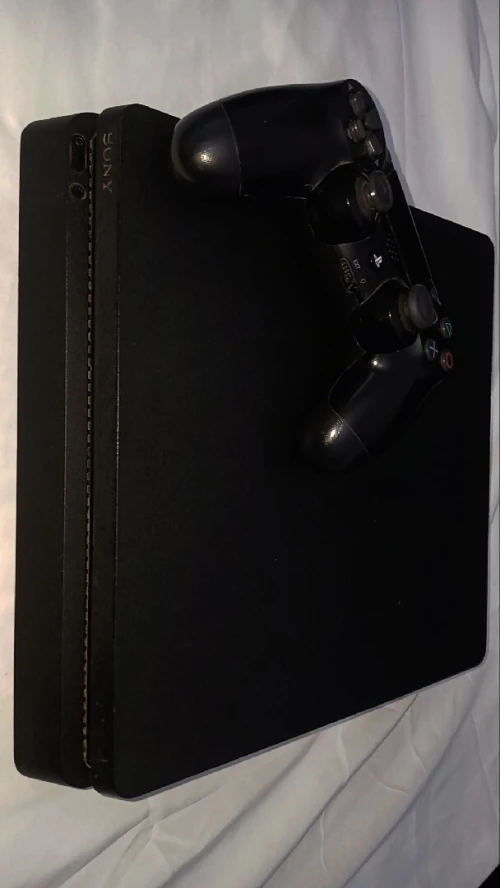 Ps4 slim 1tb états vrai chaba