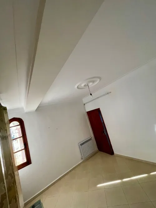Location Appartement Niveau de villa F5 Alger Dely brahim