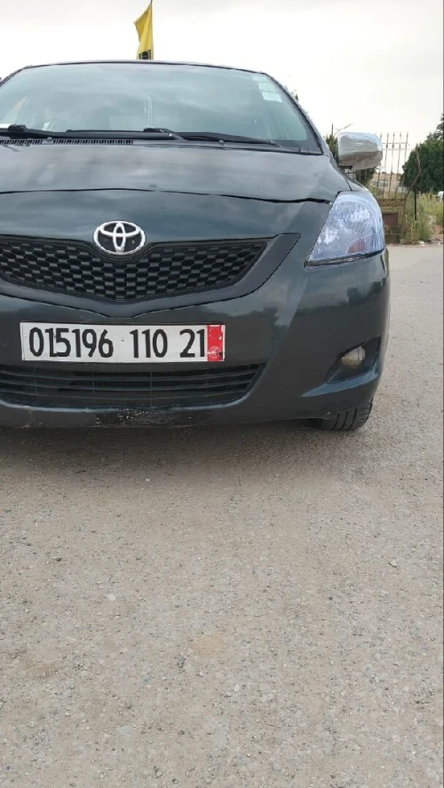 Toyota Yaris Sedan 2010 Yaris Sedan