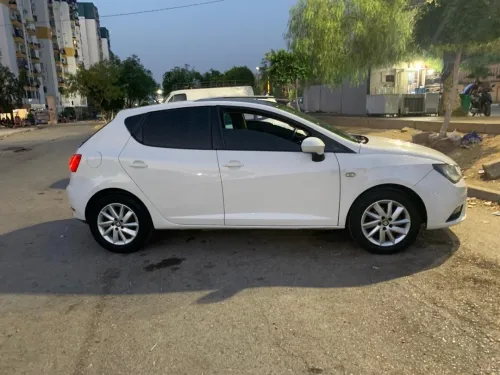 Seat Ibiza 2015 Fully +Toit ouvrant
