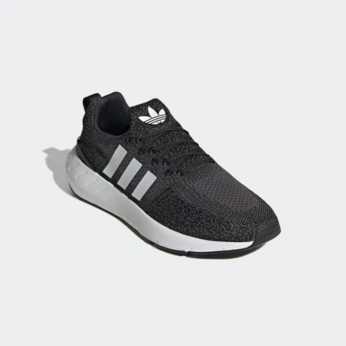 adidas swift run 22