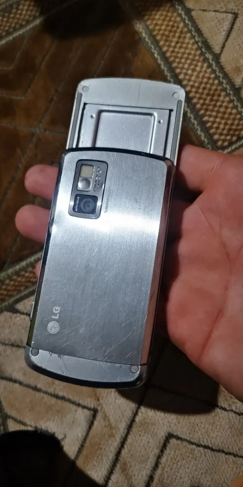 LG Ke970