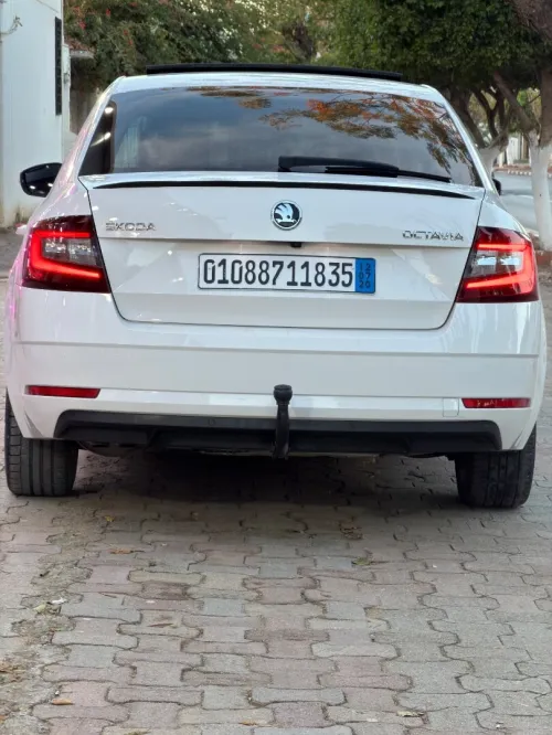 Skoda Octavia 2018 Laurin &amp; Klement