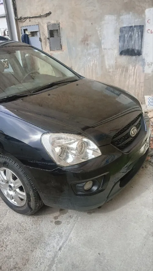 Kia Carens 2010 