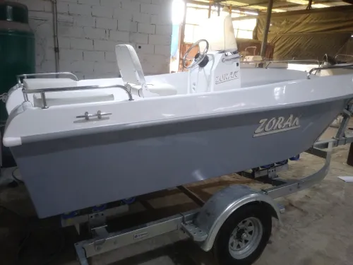 Bateau ZORAK 4.5 cc