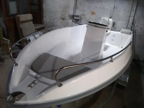 Bateau ZORAK 4.5 cc