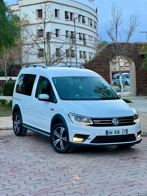 Volkswagen Caddy 2017 Alltrack