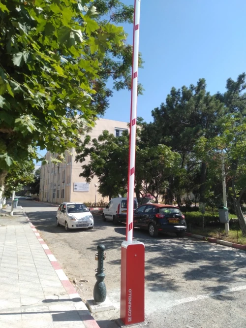 barrière automatique et contrôlé d'accès