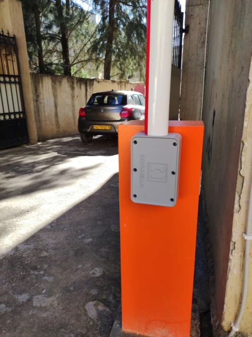 Barrière automatique électrique parking