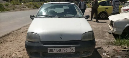 Clio Clio japonaise 1998 