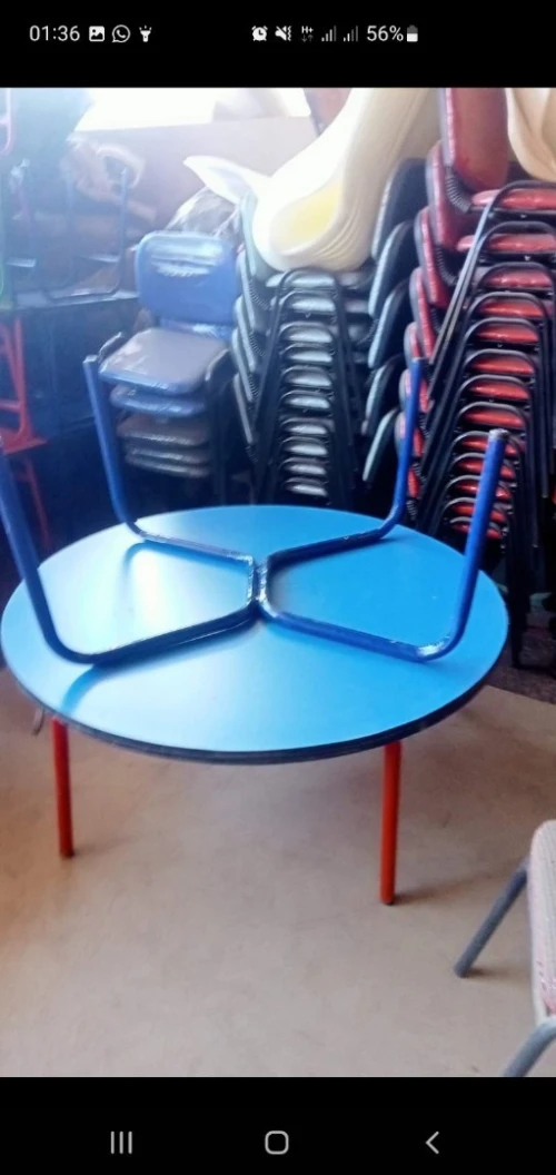Table et chaise creche 