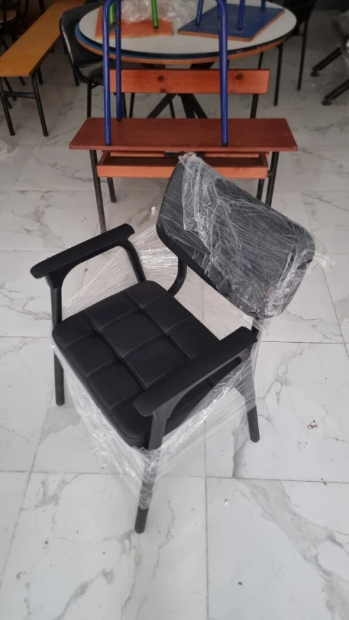 Chaise visiteur