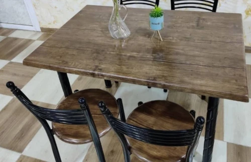  Fabrication chaises et table cafétéir 