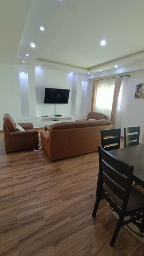 Location Appartement F4 Alger Hydra