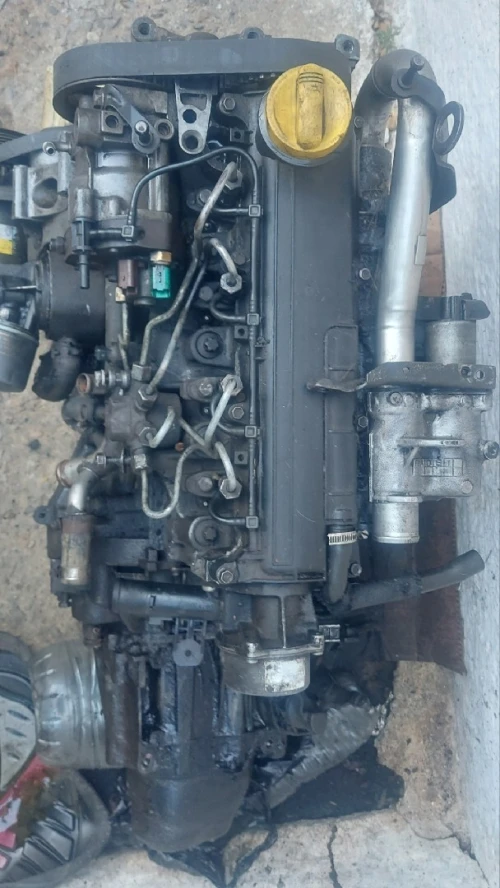 Moteur 1.5 DCI Démarreur arrières