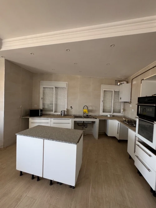 Location Appartement F5 Alger Bouzareah