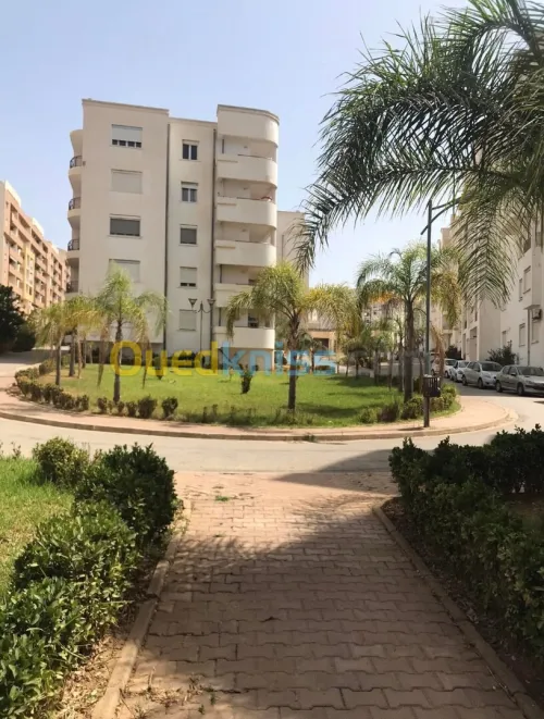 Location Appartement F4 Alger Cheraga
