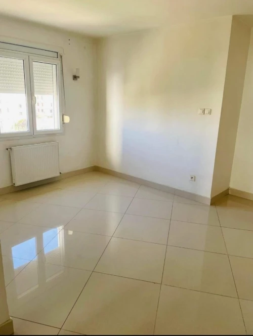 Location Appartement F4 Alger Cheraga