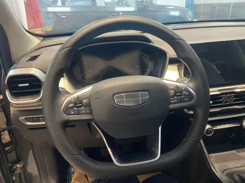 Geely Coolray 2026 Manuel