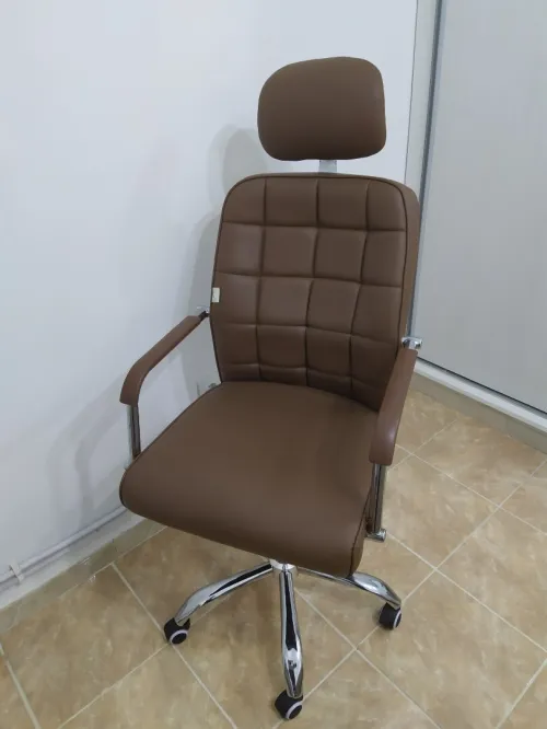 Chaise de bureau neuve 