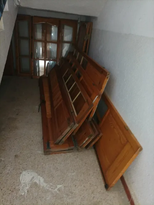 Vente de Fenêtre et Portes Fenêtres avec Persienne